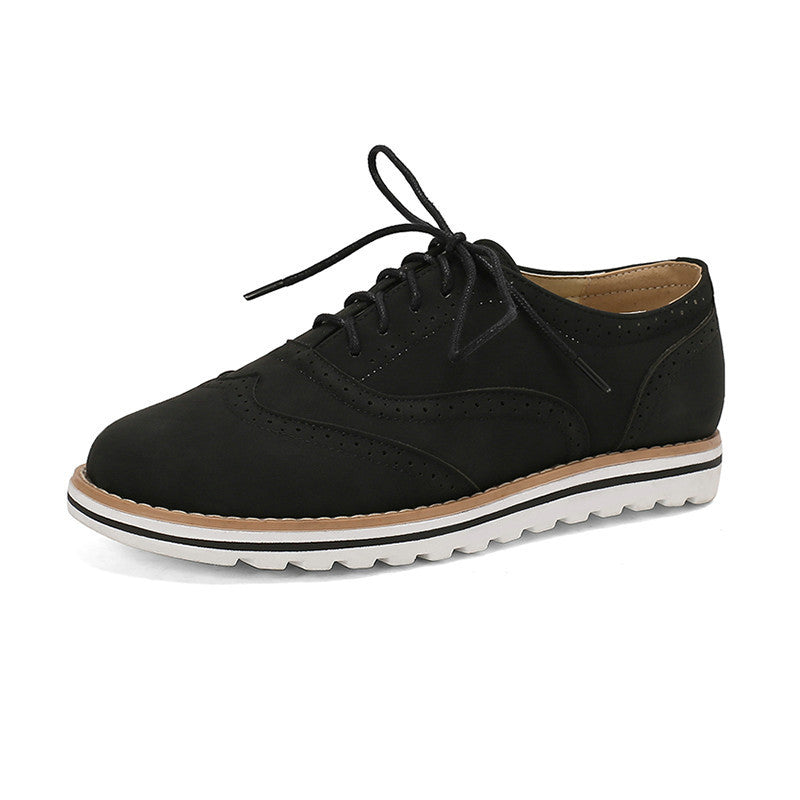 Chaussures Plates à Lacets