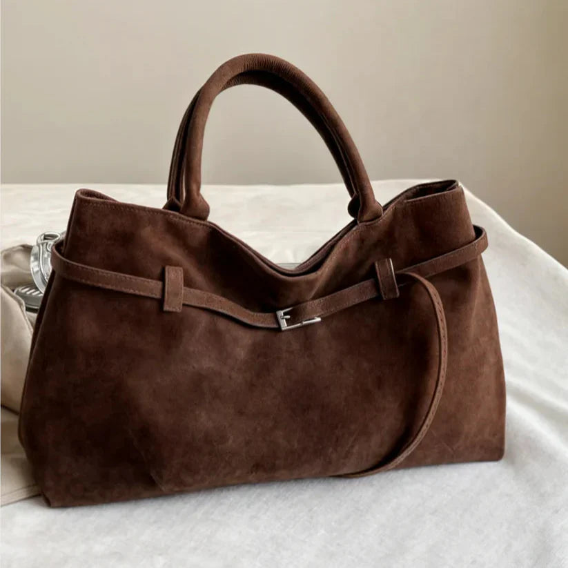 Marina Velours – Grand Cabas en Suédine Élégante