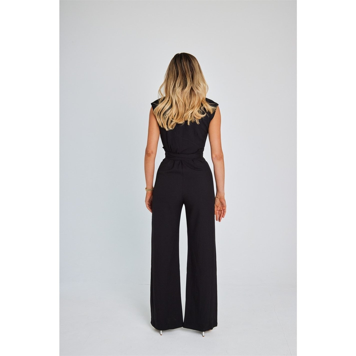 Combinaison Tailleur Sans Manches Ceinturée Taille Haute