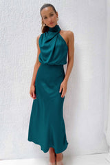 Robe Satinée Col Drapé Élégance Cérémonie