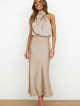 Robe Satinée Col Drapé Élégance Cérémonie