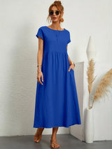 Robe ample col rond poches discrètes